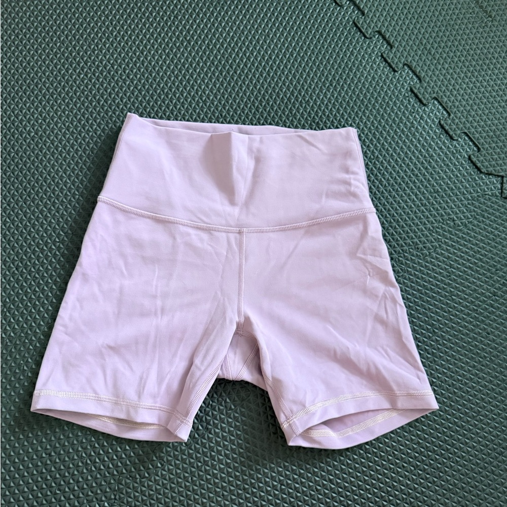 Lululemon Wundertrain shorts